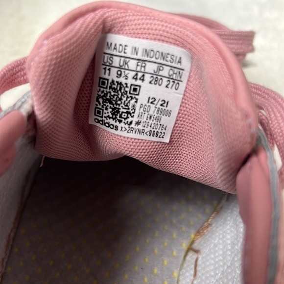 adidas Women's Sneakers in Pink and Cream - Picture 12 of 14